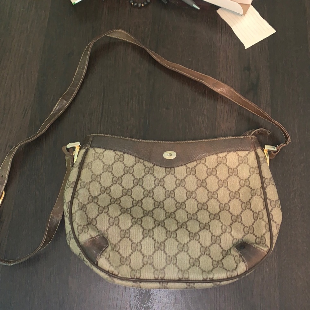 gucci messenger bag